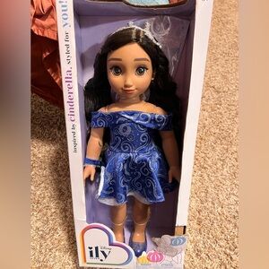 Disney inspired Cinderella doll. Sat unopened so it needs a home for play!